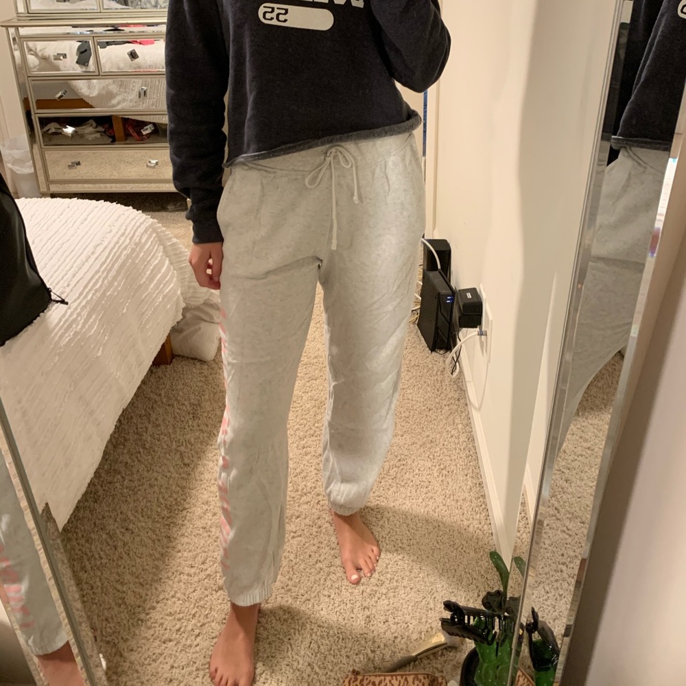 Light gray/cream sweatpants